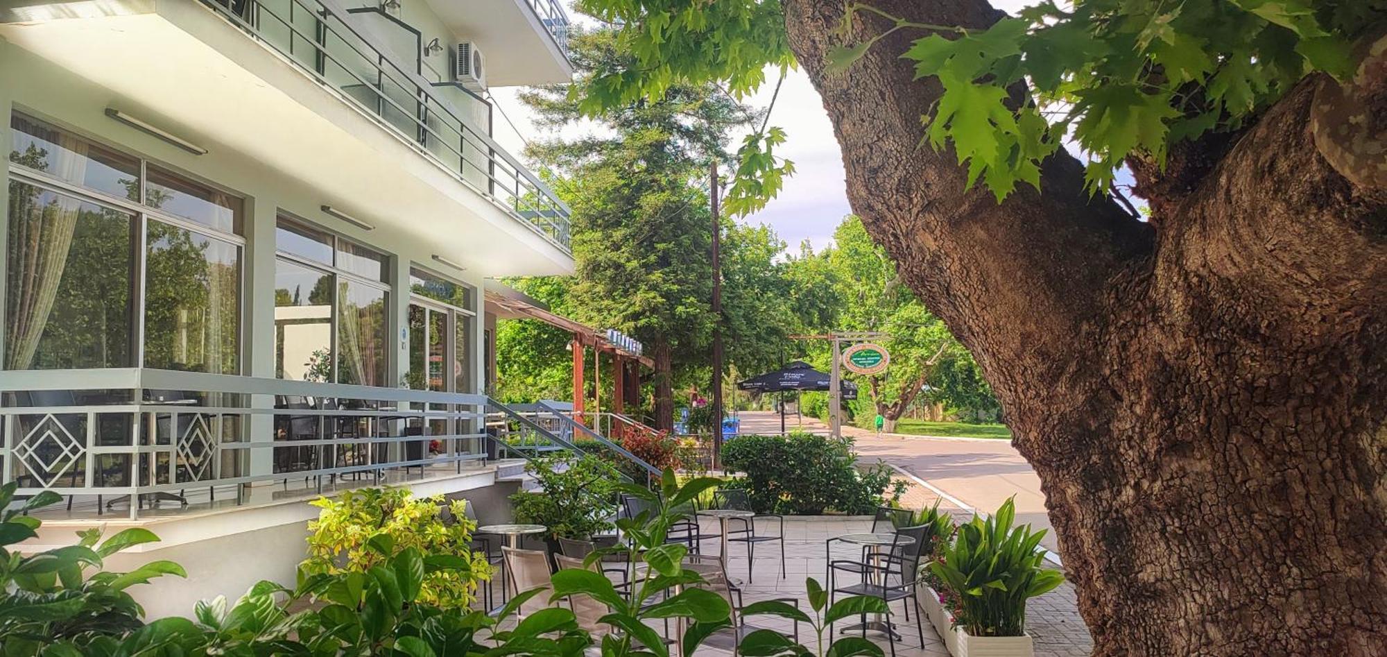 Ermis Hotel Loutra Ipatis Exterior foto