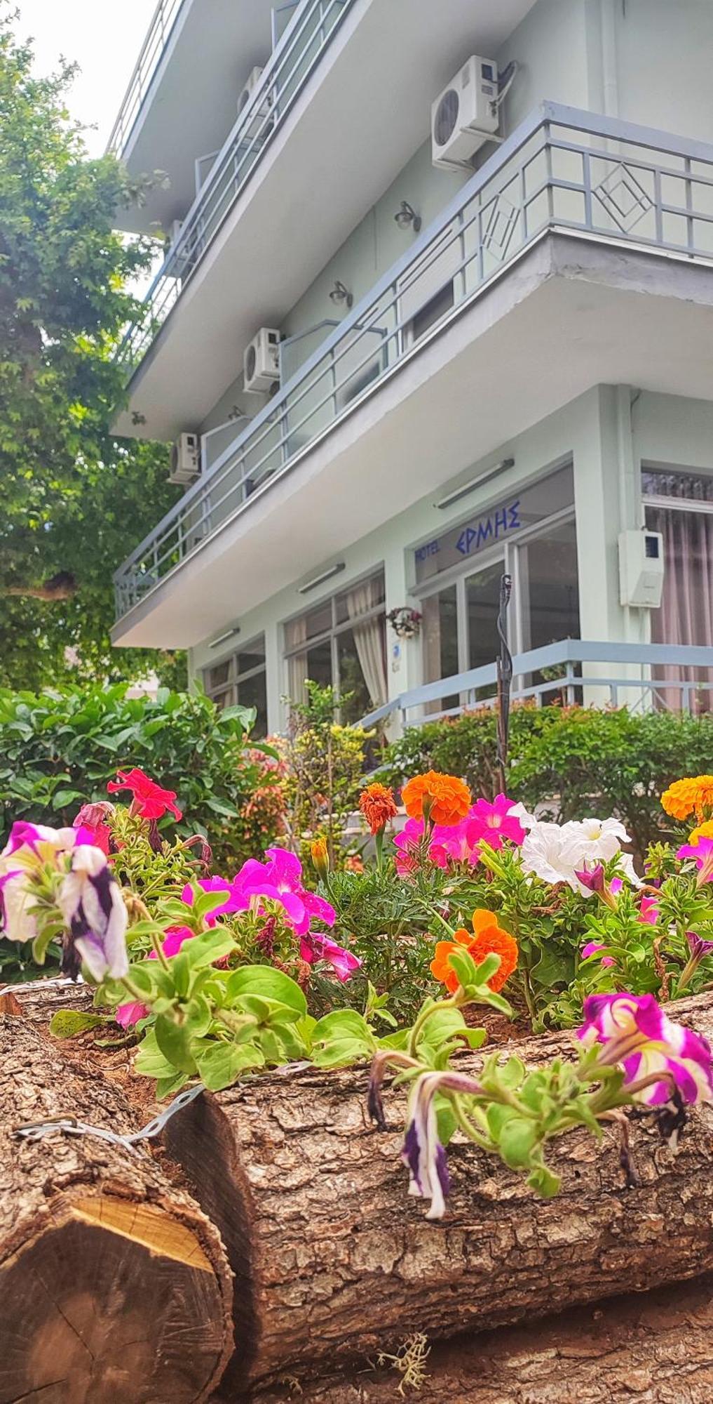 Ermis Hotel Loutra Ipatis Exterior foto