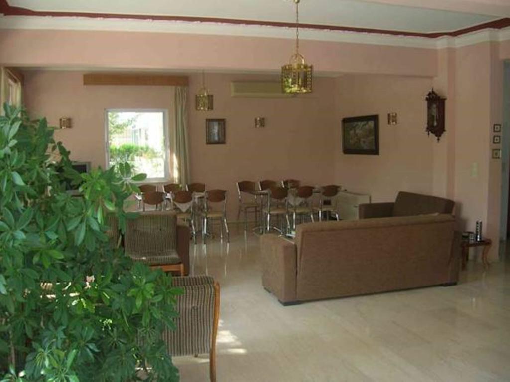 Ermis Hotel Loutra Ipatis Exterior foto